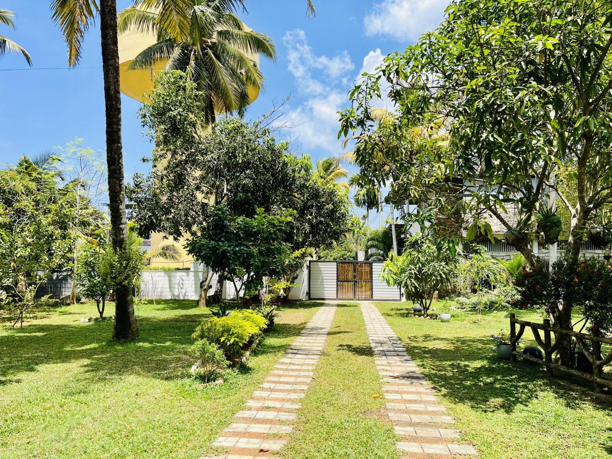 Villa Green Space Matara Bagian luar foto