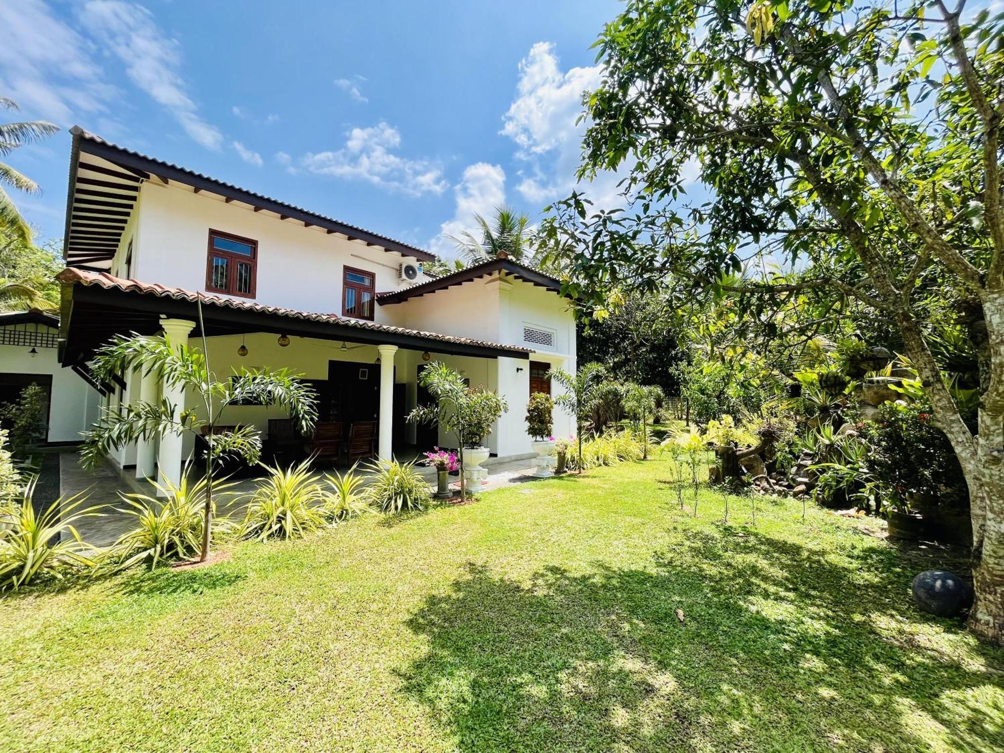 Villa Green Space Matara Bagian luar foto